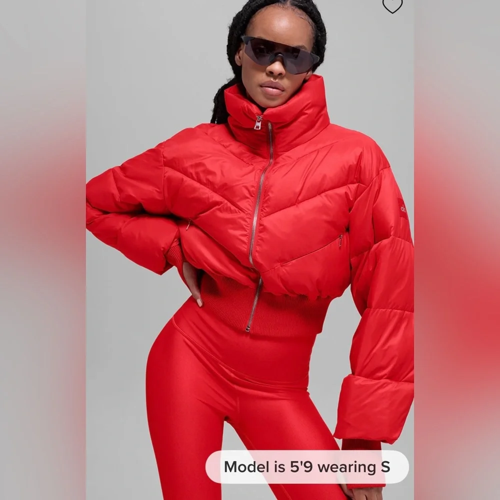 ALO Yoga NWT Cropped Atmosphere Puffer Bright Red Size L
